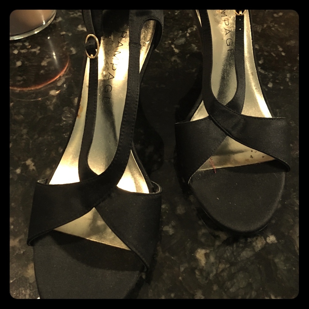 Rampage black wedge dress heels